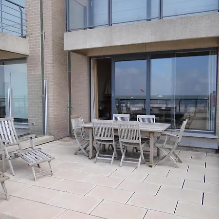 Casino Aba0104 With Beautiful Sea Views * Nieuwpoort