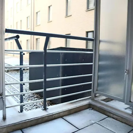 Seaside Comfort With Parking *