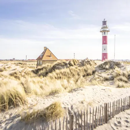 Seaside Comfort With Parking Appartement Nieuport