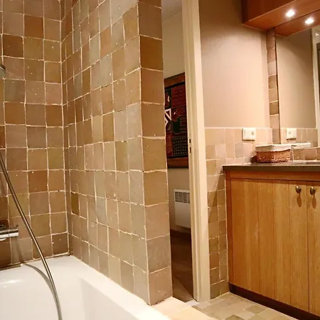 Seaside Comfort With Parking Lägenhet Nieuwpoort